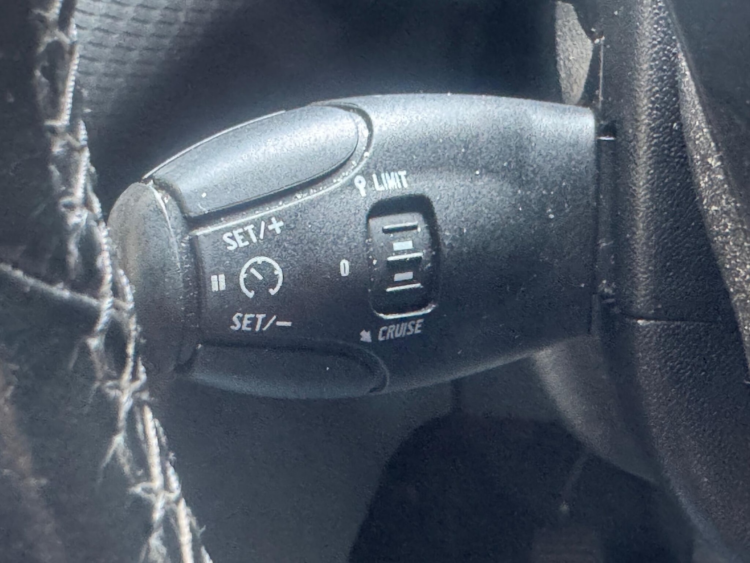 Used Peugeot 208 2019 for sale - 77893133: Photo 19