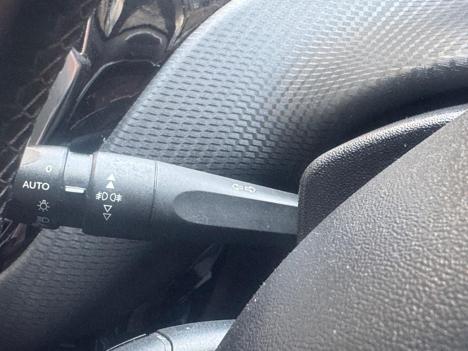 Used Peugeot 208 2019 for sale - 77893133: Photo 21