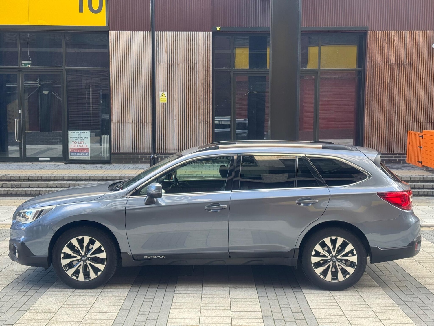 Used Subaru Outback 2015 for sale - 76446785: Photo 8