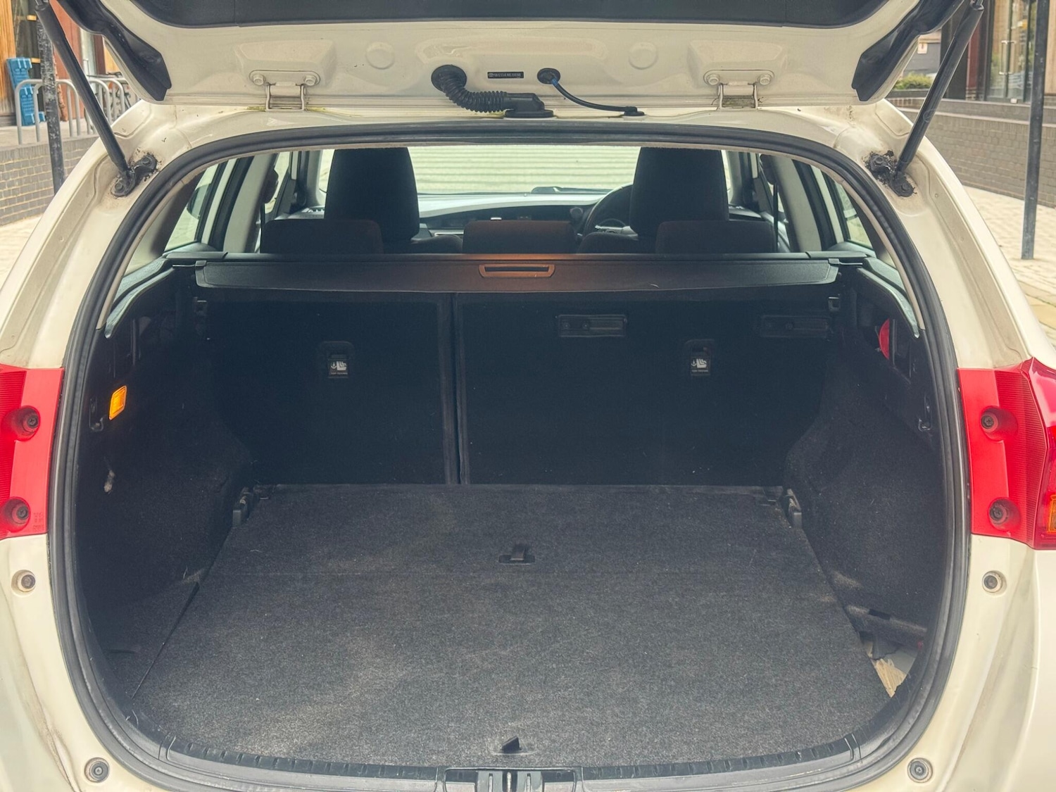 Used Toyota Auris 2015 for sale - 76446536: Photo 23