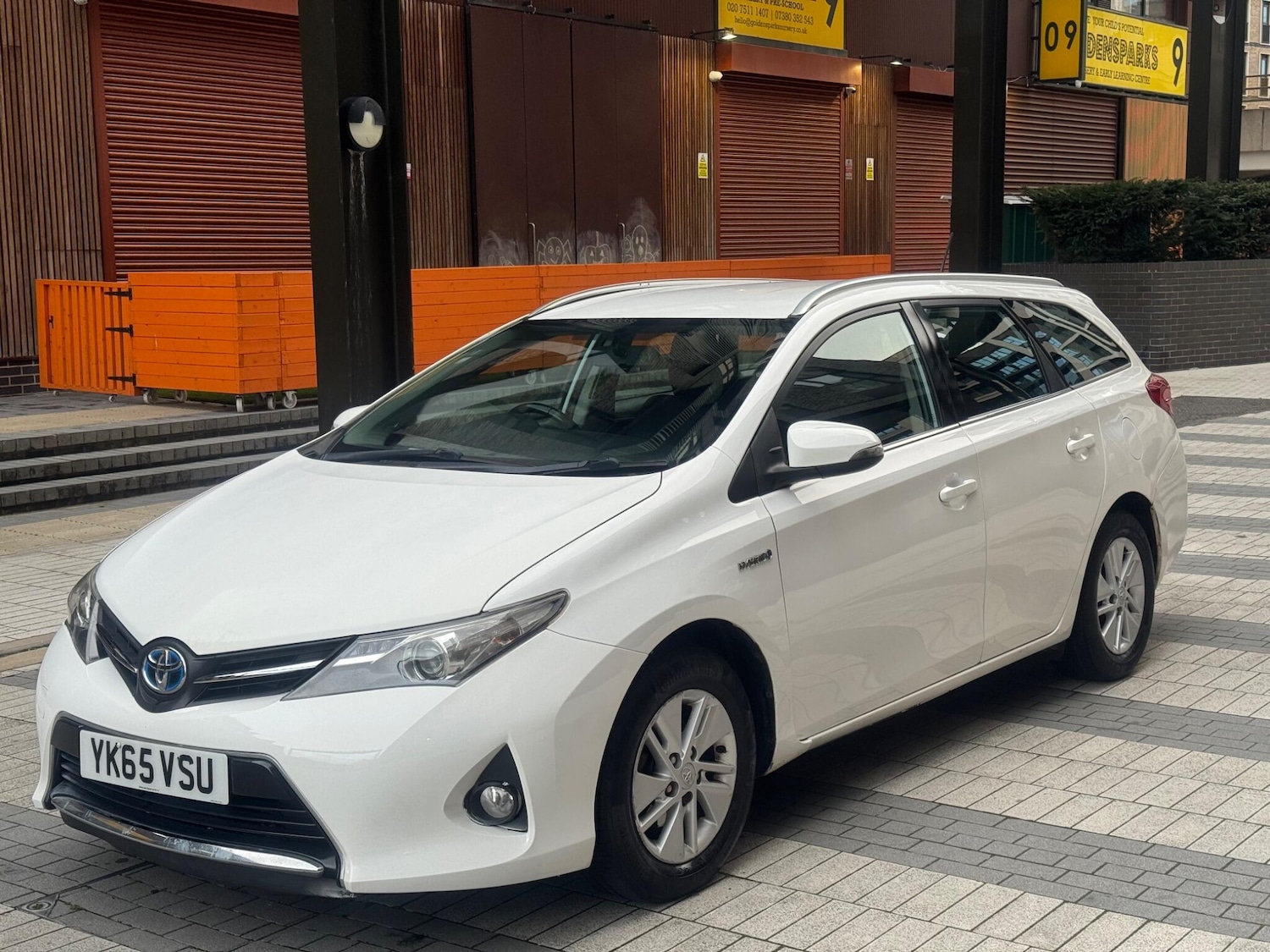 Used Toyota Auris 2015 for sale - 76446536: Photo 3