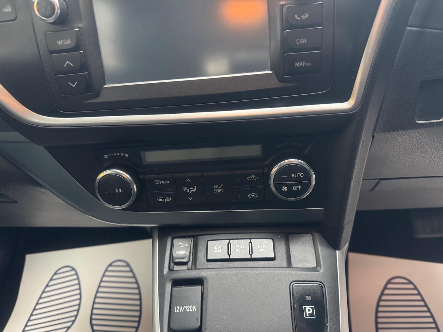 Used Toyota Auris 2015 for sale - 76446536: Photo 31