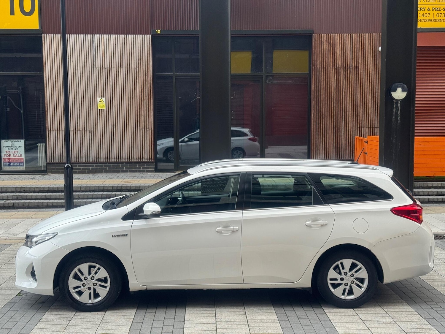 Used Toyota Auris 2015 for sale - 76446536: Photo 4