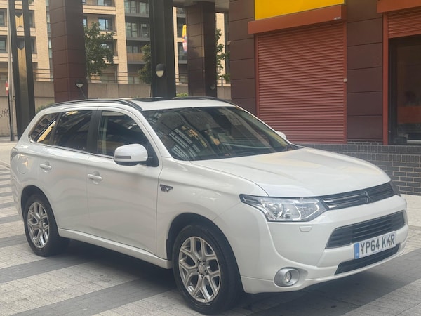 Used Mitsubishi Outlander 2014 for sale - 75609744: Photo 1