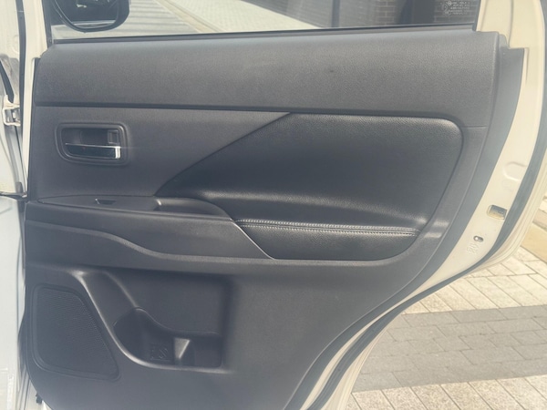 Used Mitsubishi Outlander 2014 for sale - 75609744: Photo 27