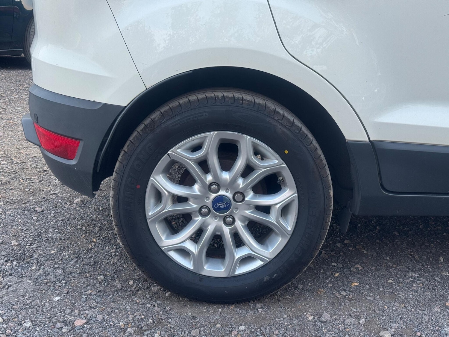 Used Ford Ecosport 2015 for sale - 76990370: Photo 10