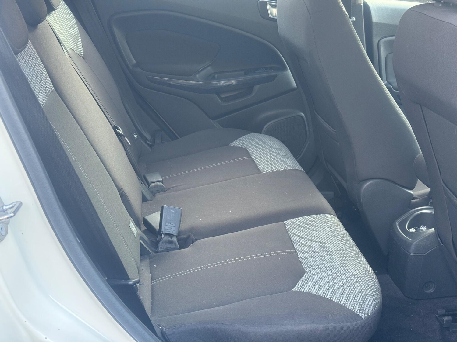 Used Ford Ecosport 2015 for sale - 76990370: Photo 21