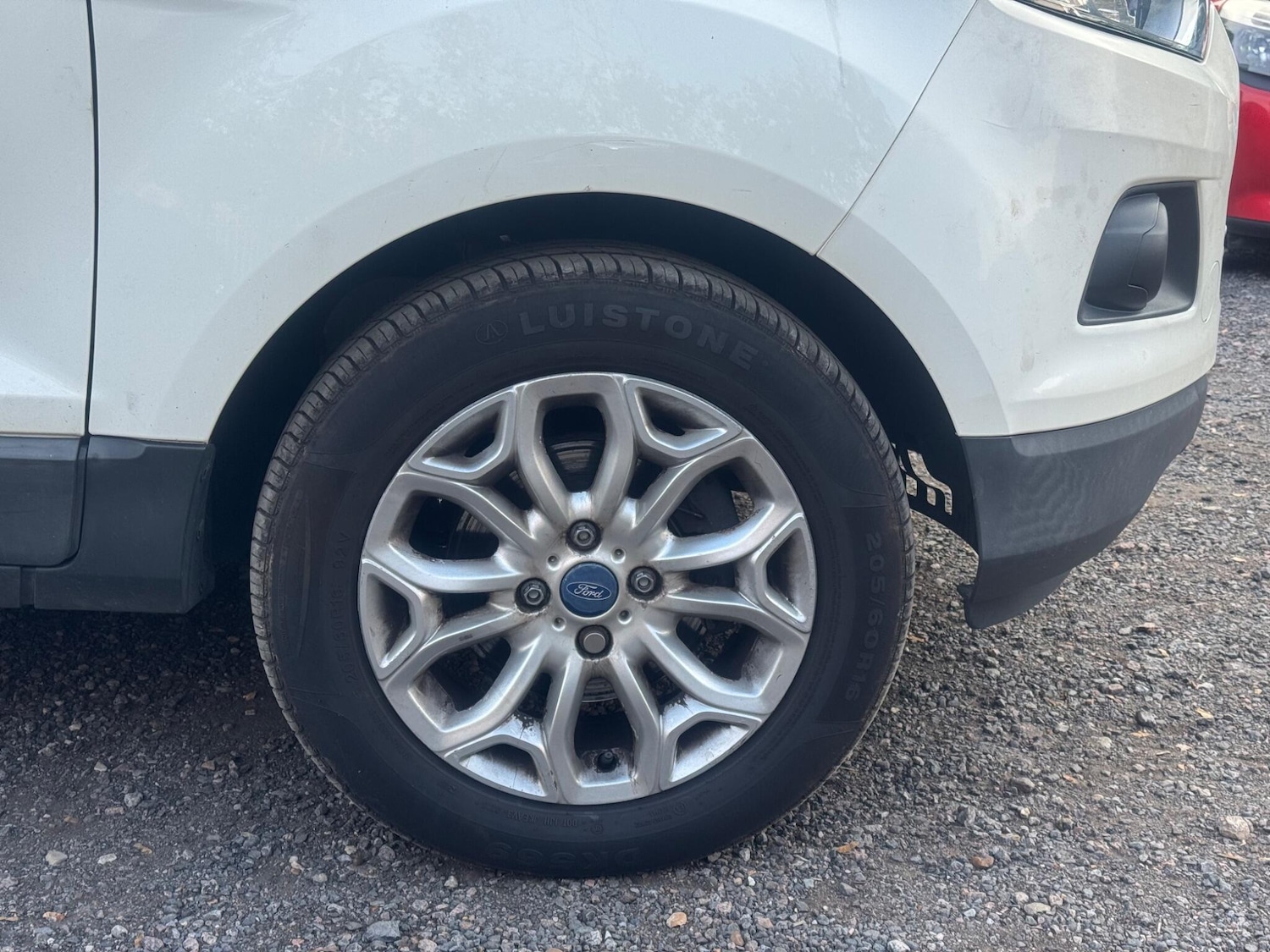 Used Ford Ecosport 2015 for sale - 76990370: Photo 9