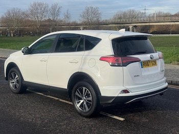 Used Toyota RAV4 2017 for sale - 77940526: Photo