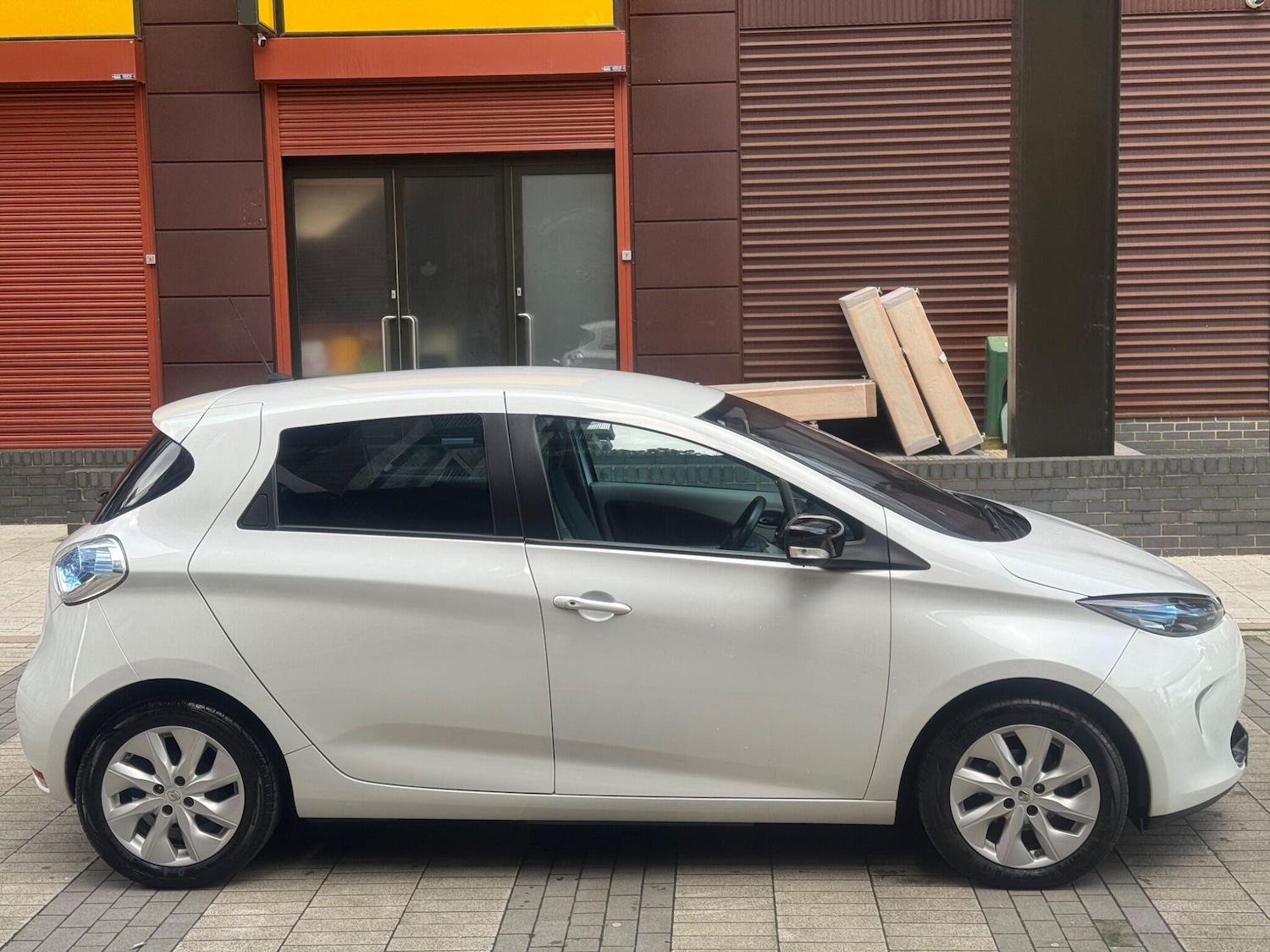 Used Renault Zoe for sale - 77266812: Photo 10