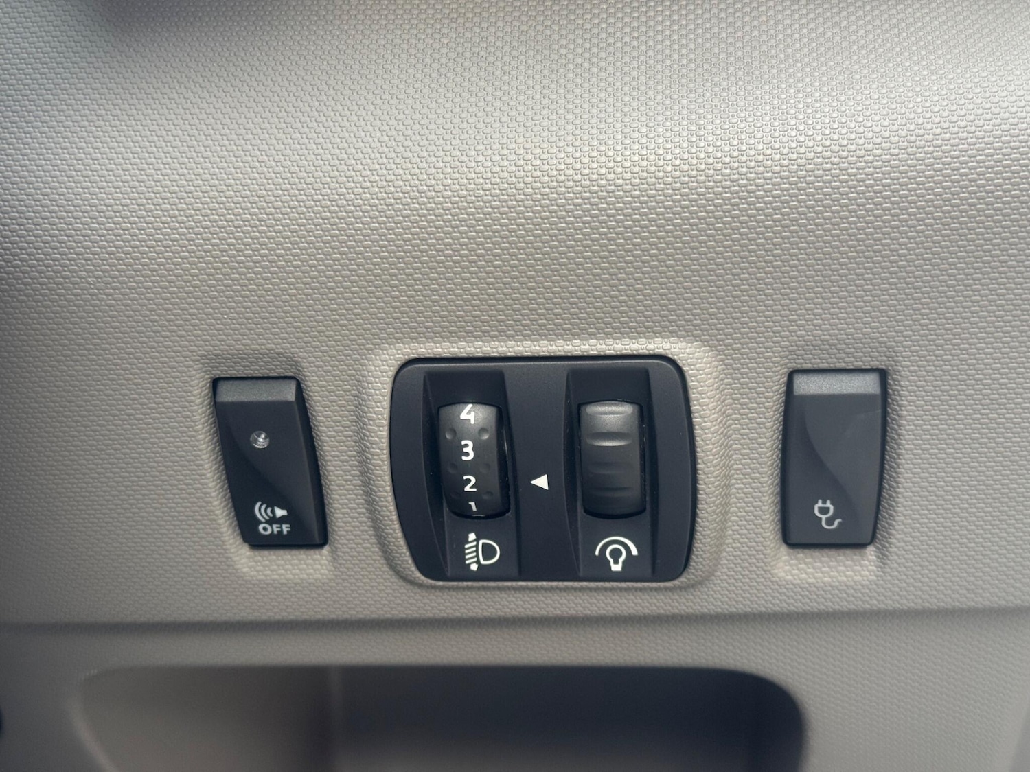 Used Renault Zoe for sale - 77266812: Photo 19