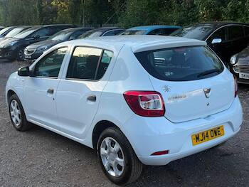 Used Dacia Sandero 2014 for sale - 79780835: Photo