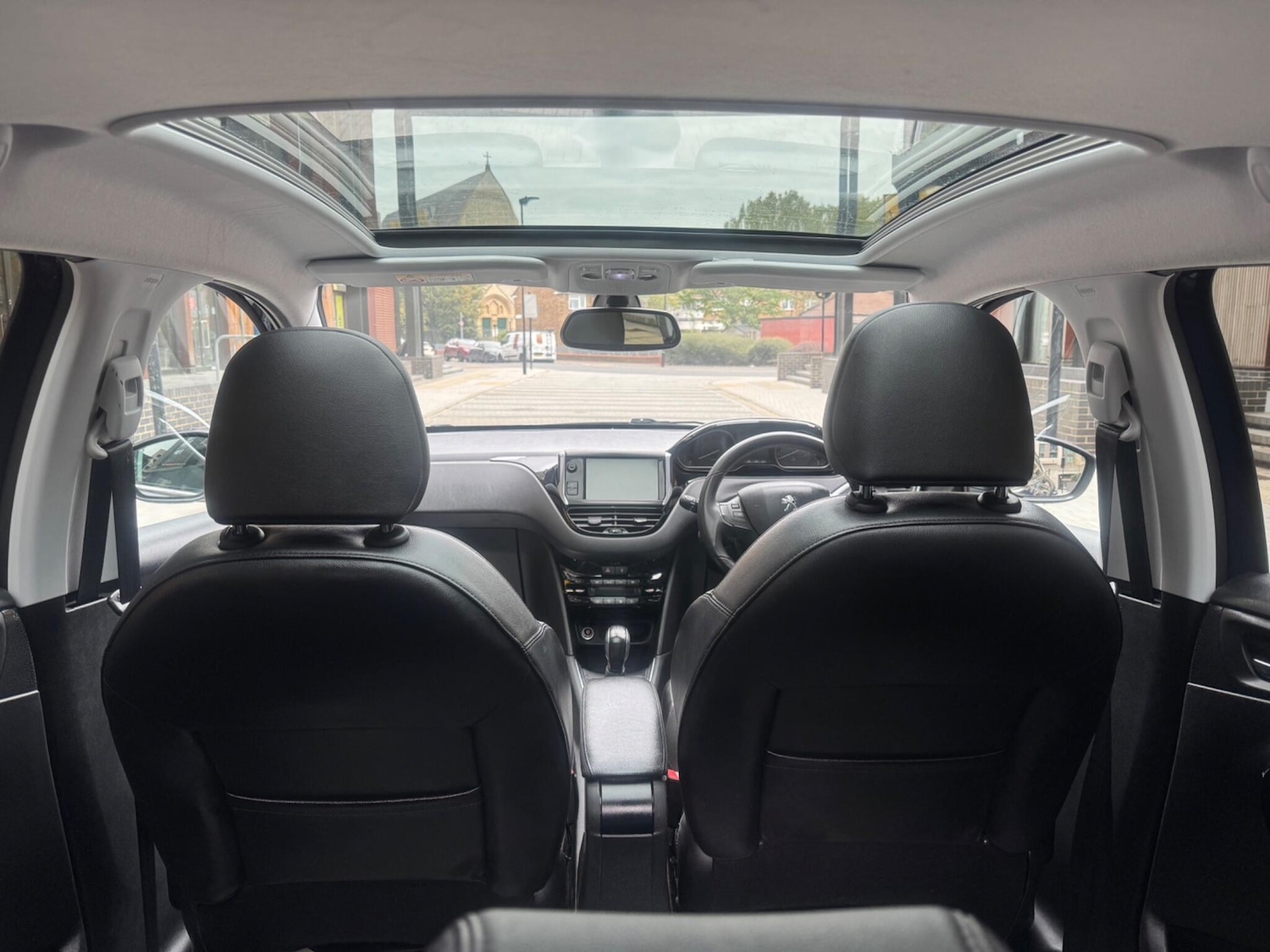 Used Peugeot 208 for sale - 77066620: Photo 29