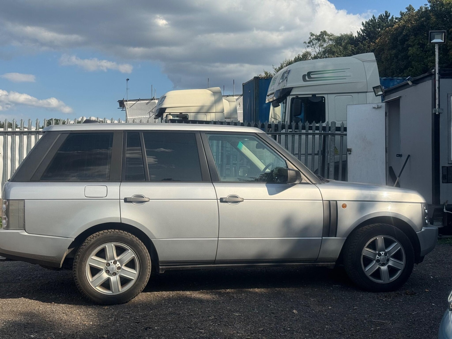 Used Land Rover Range Rover 2004 for sale - 78058536: Photo 8