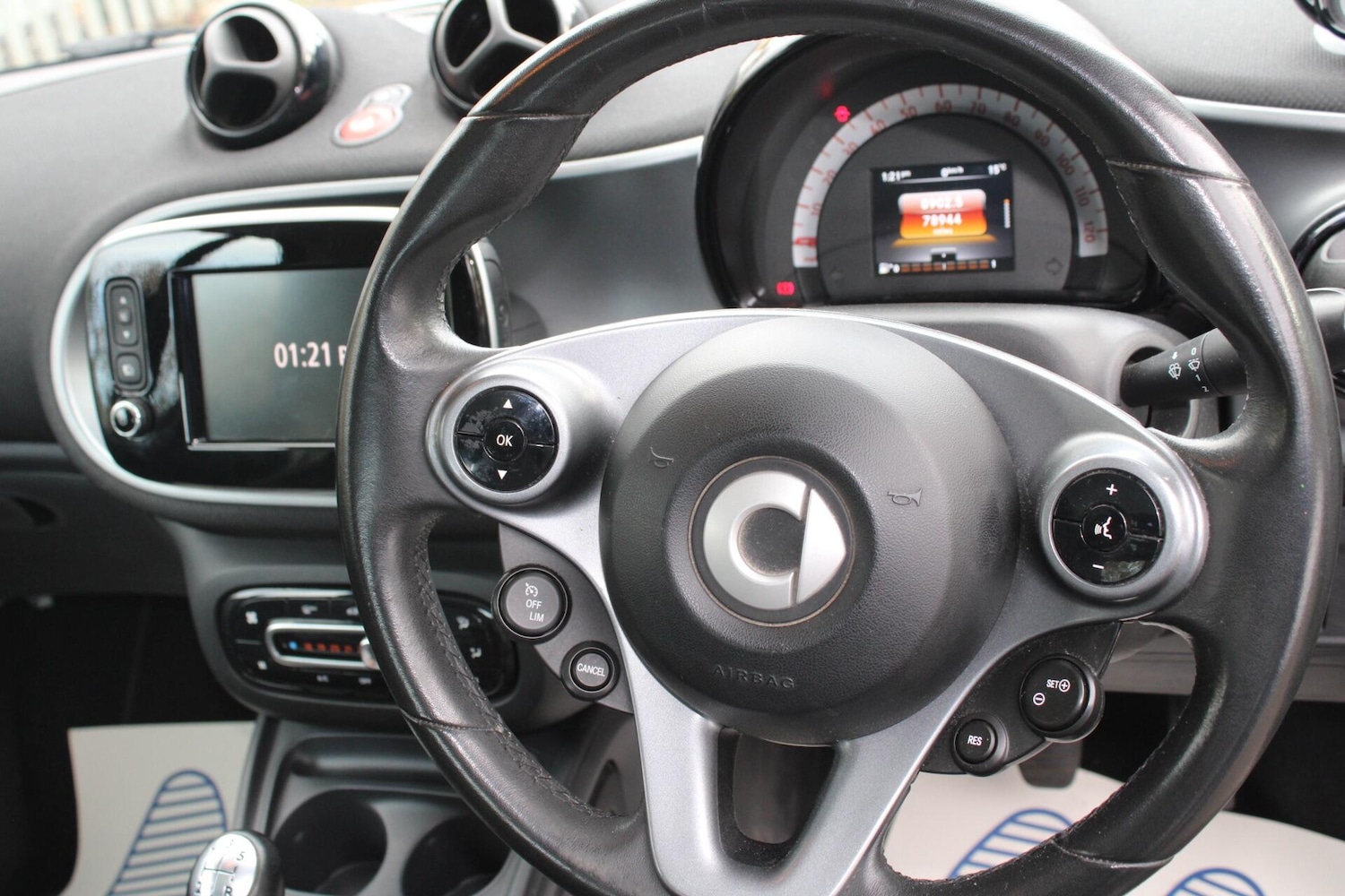 Used smart fortwo 2016 for sale - 76499658: Photo 30