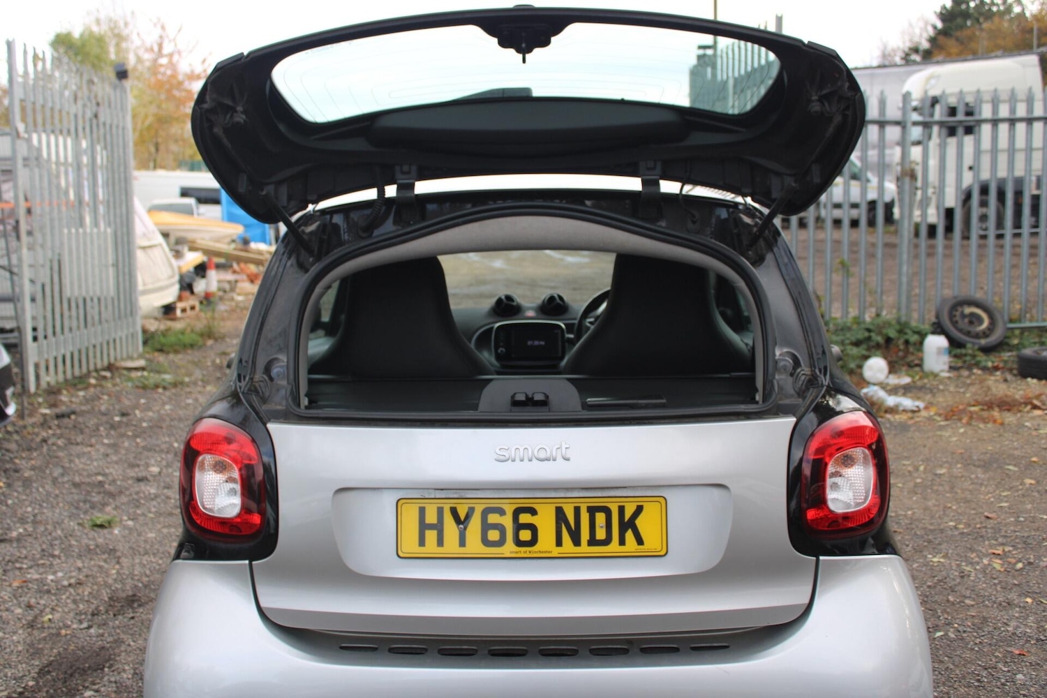 Used smart fortwo 2016 for sale - 76499658: Photo 38