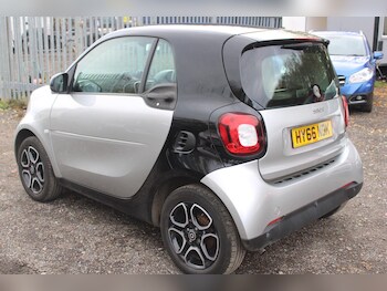 Used smart fortwo 2016 for sale - 76499658: Photo