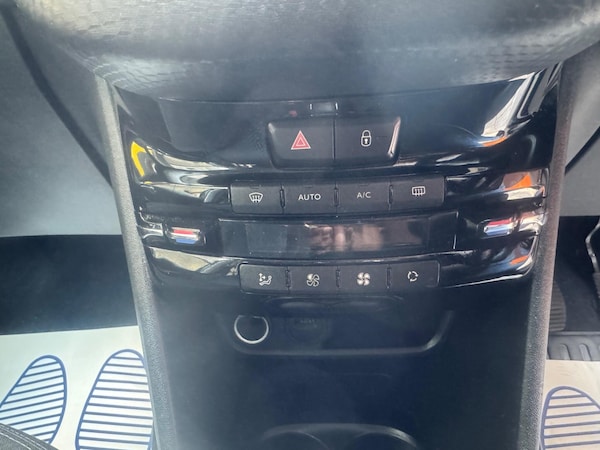 Used Peugeot 208 2019 for sale - 75508005: Photo 35