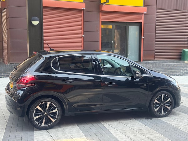 Used Peugeot 208 2019 for sale - 75508005: Photo 9