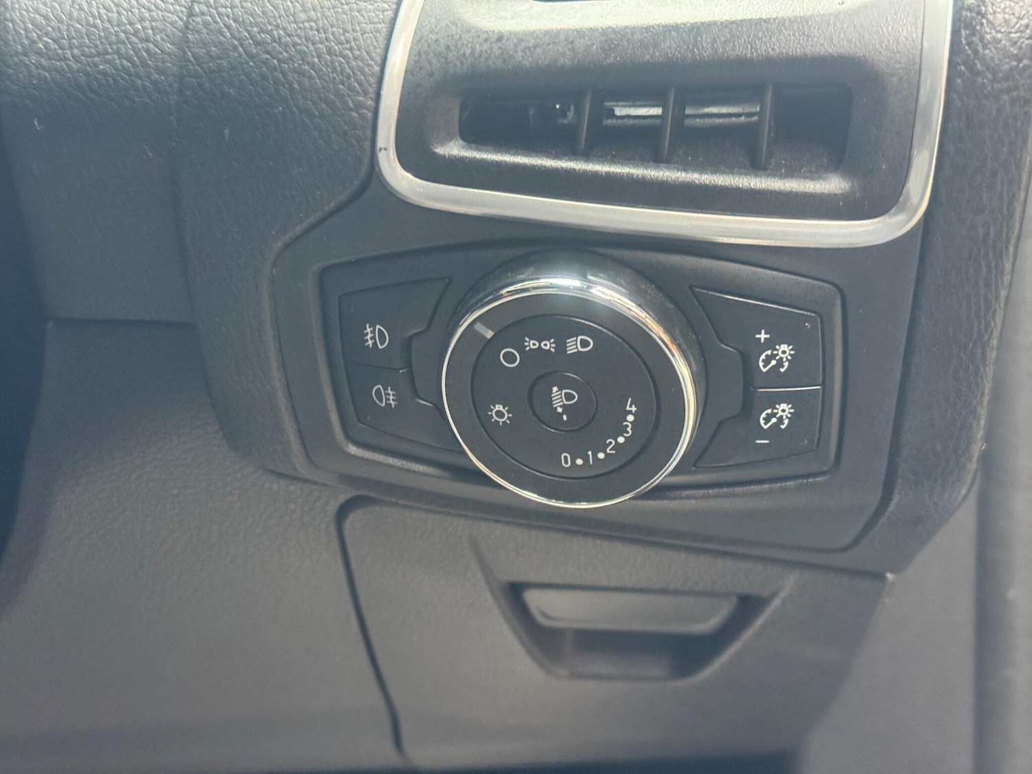 Used Ford Focus 2014 for sale - 76886777: Photo 15