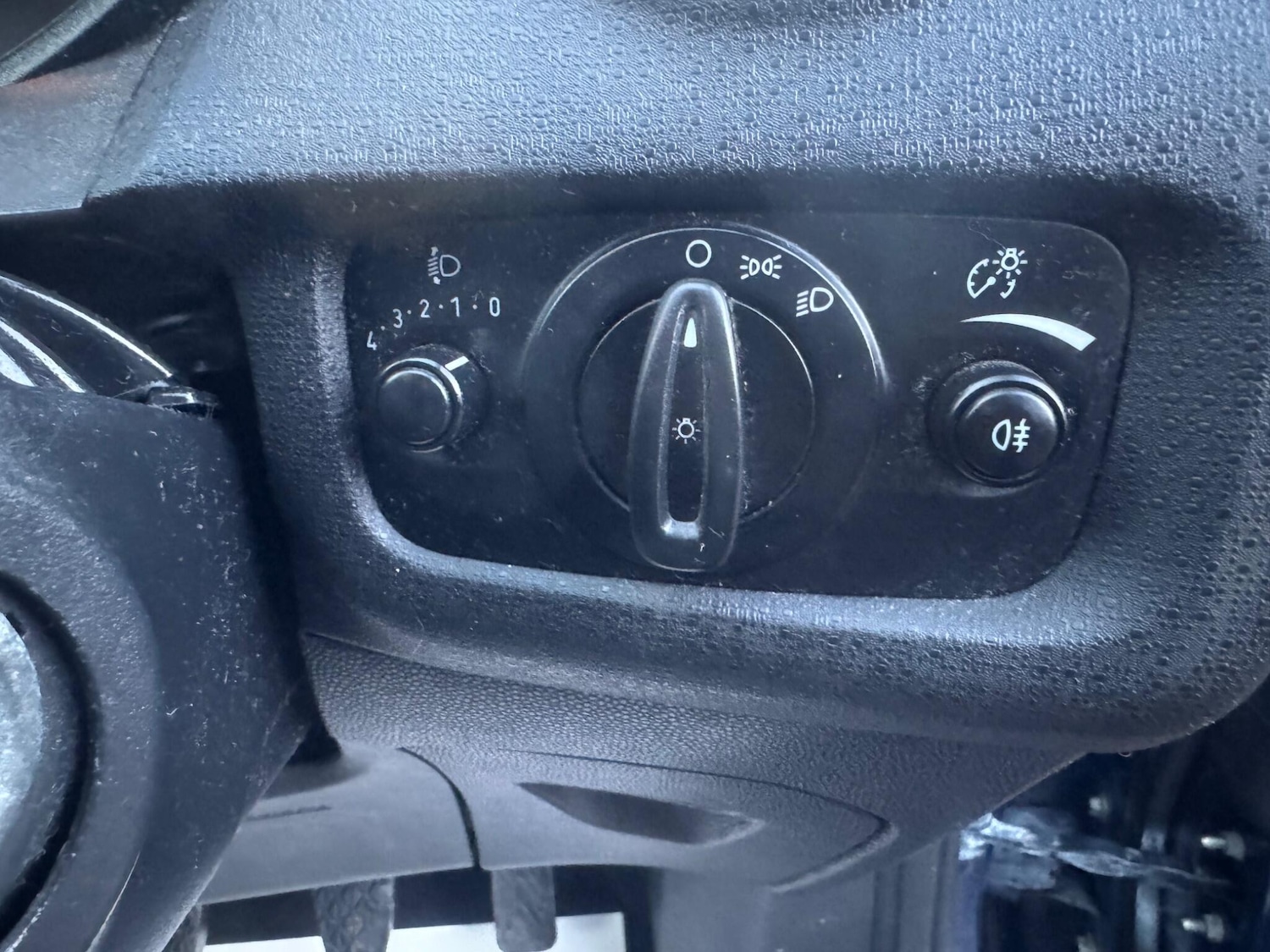 Used Ford Fiesta 2015 for sale - 77738039: Photo 15