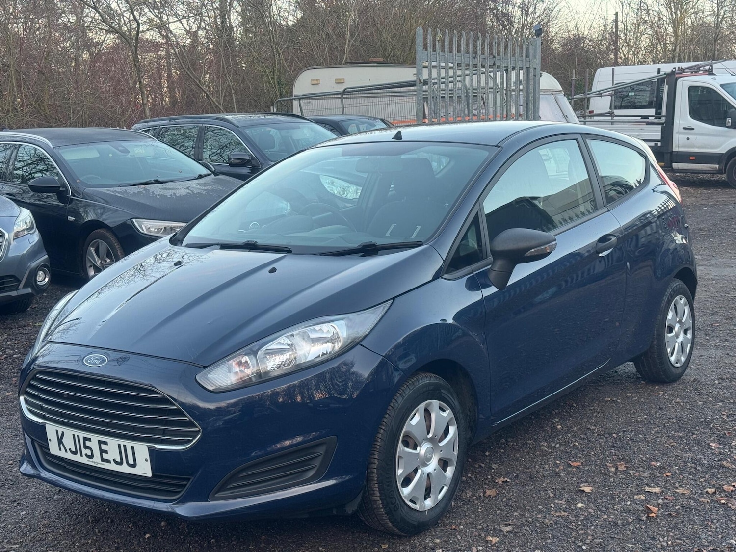 Used Ford Fiesta 2015 for sale - 77738039: Photo 3
