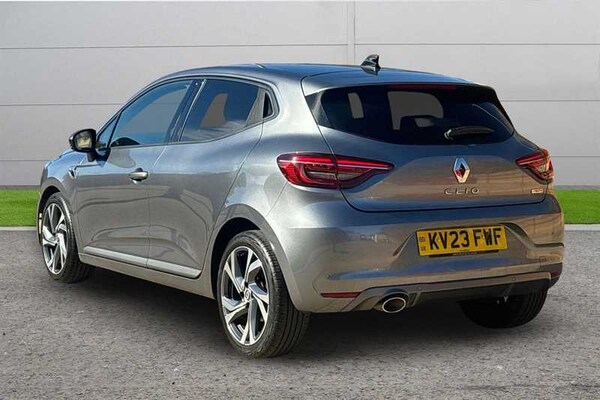 Used Renault Clio 2023 for sale - 76155344: Photo 3