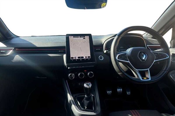 Used Renault Clio 2023 for sale - 76155344: Photo 4