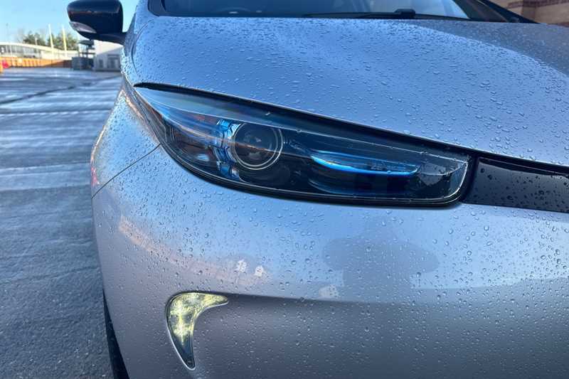Used Renault Zoe 2019 for sale - 76888996: Photo 19