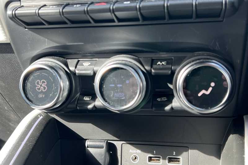 Used Renault Clio 2022 for sale - 76025417: Photo 16