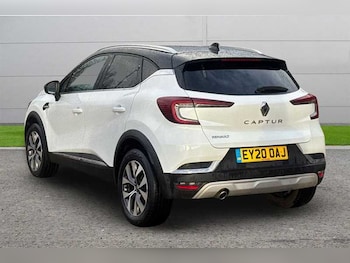 Used Renault Captur 2020 for sale - 76475297: Photo