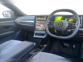 Used Renault Megane E Tech 2024 for sale - 77146772: Photo