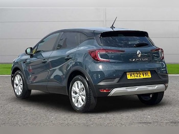 Used Renault Captur 2022 for sale - 75464956: Photo