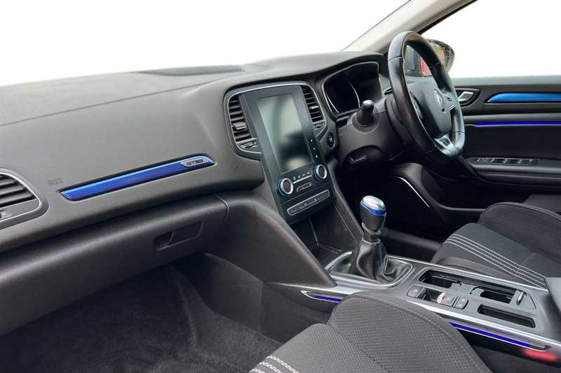 Used Renault Megane 2019 for sale - 76475292: Photo 2