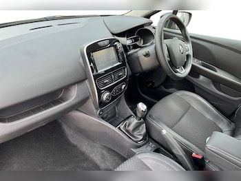 Used Renault Clio 2016 for sale - 78892667: Photo