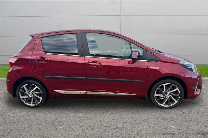 Used Toyota Yaris 2018 for sale - 77360727: Photo 5