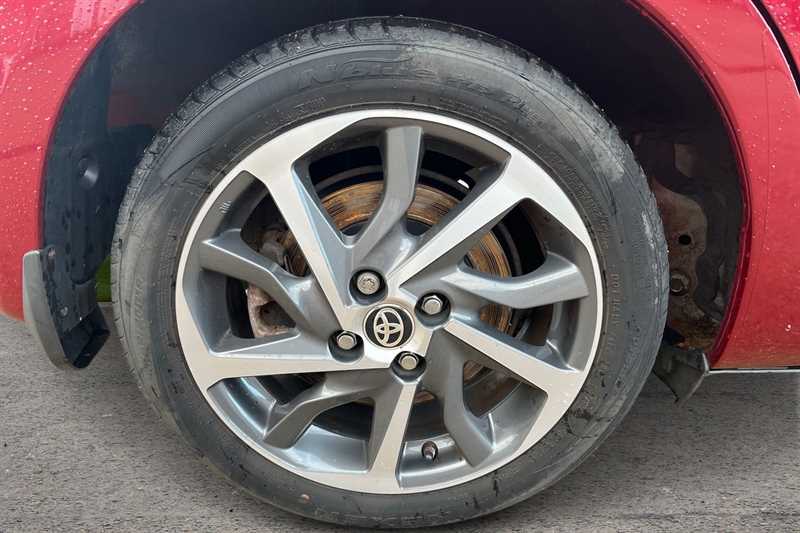 Used Toyota Yaris 2018 for sale - 77360727: Photo 9