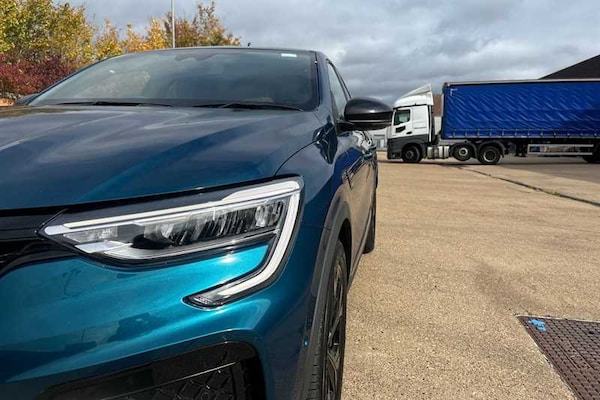 Used Renault Arkana 2023 for sale - 76155329: Photo 19