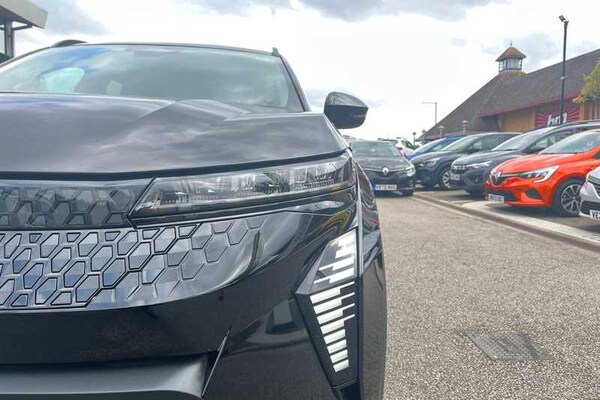 Used Renault Scenic E-Tech 2024 for sale - 75637095: Photo 19
