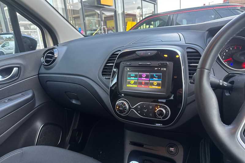 Used Renault Captur 2019 for sale - 76400878: Photo 15