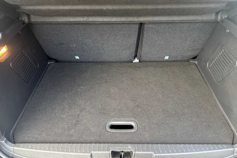 Used Renault Captur 2019 for sale - 76400878: Photo 19