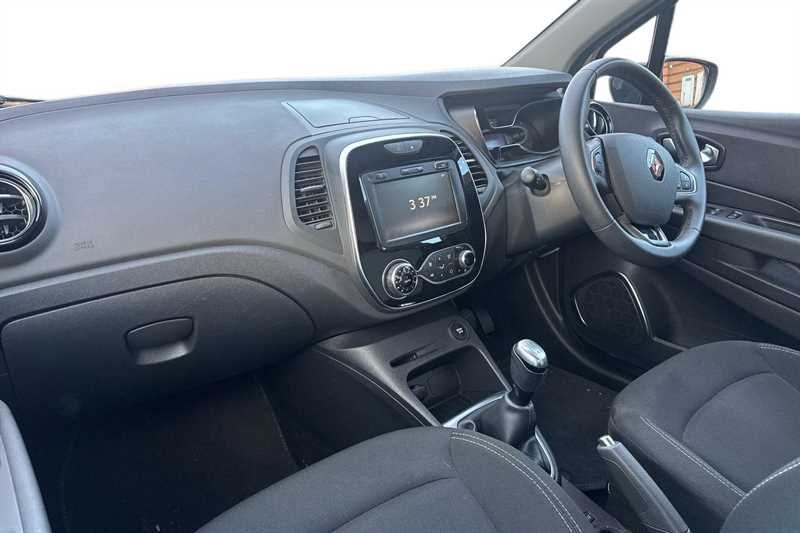 Used Renault Captur 2019 for sale - 76400878: Photo 2