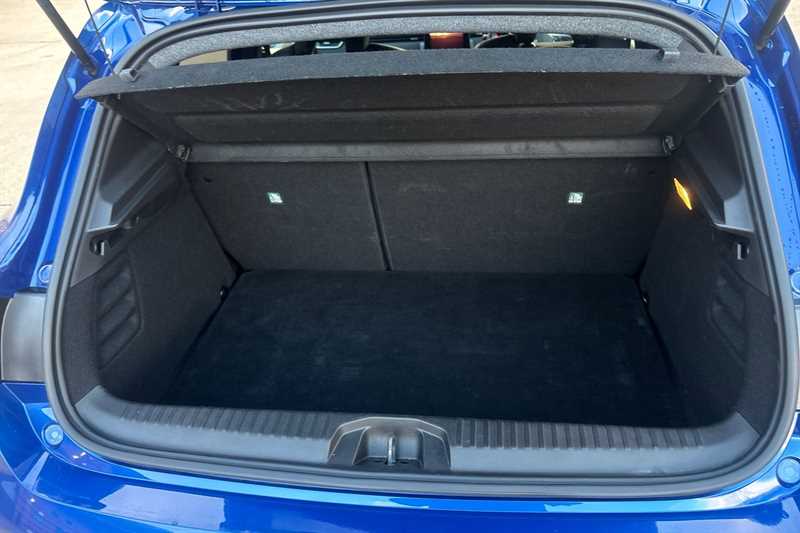 Used Renault Clio 2025 for sale - 76515137: Photo 20