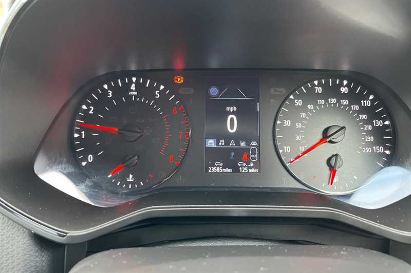 Used Renault Clio 2021 for sale - 77627773: Photo 11