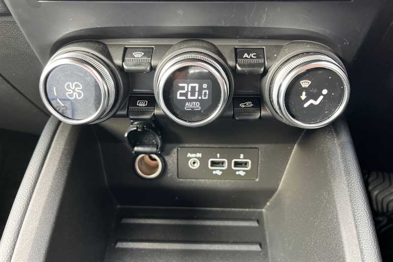 Used Renault Clio 2021 for sale - 77627773: Photo 16