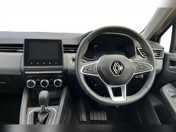 Used Renault Clio 2023 for sale - 78294004: Photo