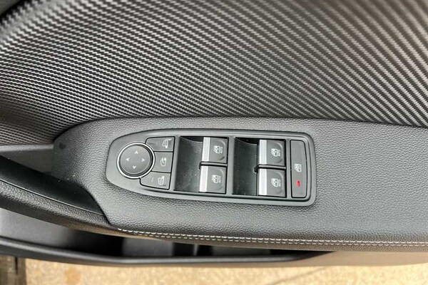 Used Renault Captur 2023 for sale - 76155208: Photo 18