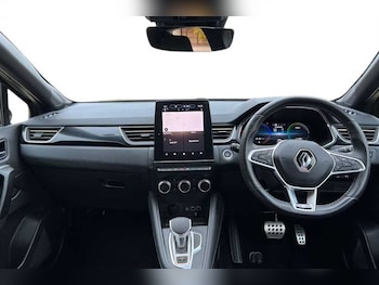 Used Renault Captur 2023 for sale - 76155208: Photo 4