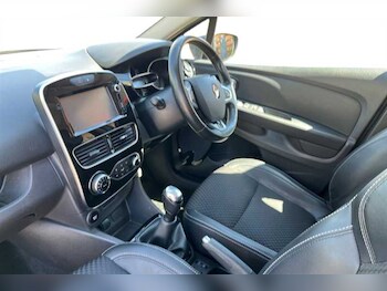 Used Renault Clio 2017 for sale - 78320893: Photo