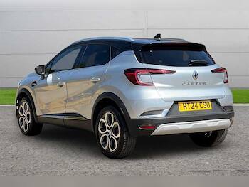 Used Renault Captur 2024 for sale - 79350690: Photo
